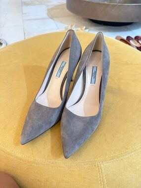 Prada Grey Suede Pointed Pumps